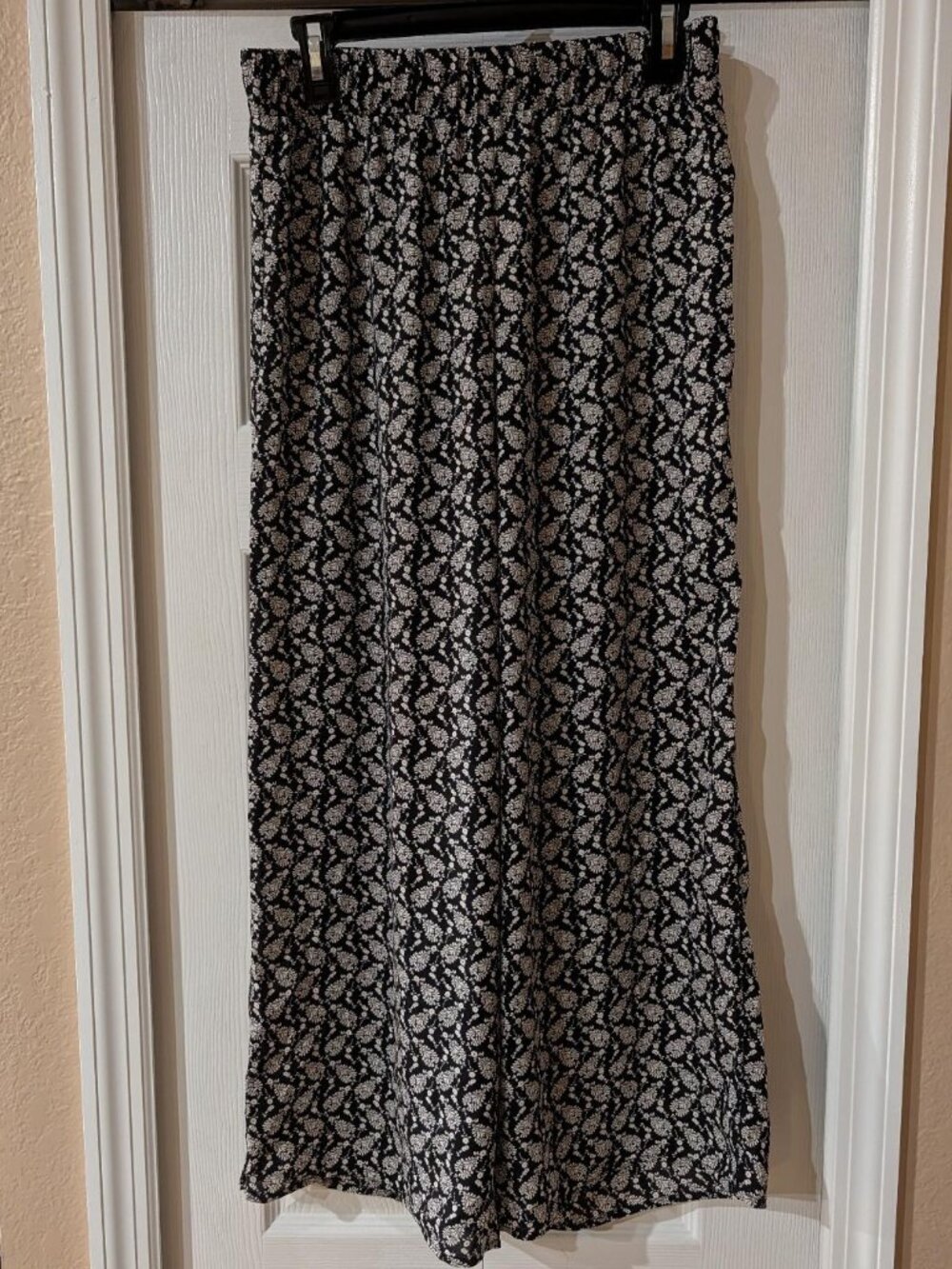 Pleione Women's Casual Loose Wide Leg Black White Polyester Pants Medium